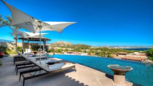 villa-79535639331681605320.jpg