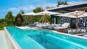 villa-80386463521767757342.jpg