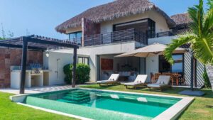 villa-80518301611767979570.jpg