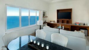 villa-80935455991682127101.jpg
