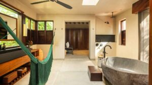 villa-83316471871768509684.jpg