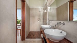 villa-83807051361682369294.jpg