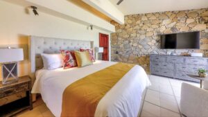 villa-85174038101682125285.jpg