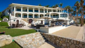 villa-85948781021682202596.jpg