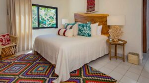 villa-90382657681682198482.jpg