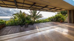 villa-95414525131682360315.jpg