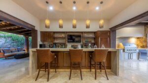 villa-96239052671681605470.jpg