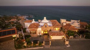 villa-9635117431729964759.jpg
